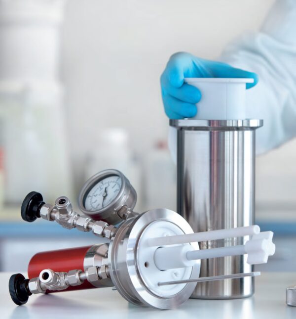 INS-Berghof_High Pressure Reactor_BR series-03.jpg INS-Berghof_High Pressure Reactor_BR series-03.jpg