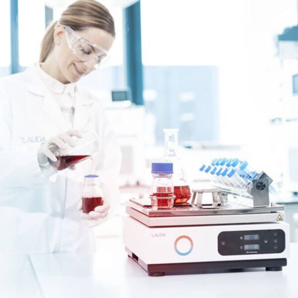 Image_Product_Tech_SCS_Lauda_VarioshakeShakers_1200x1200_JPG_03 Image_Product_Tech_SCS_Lauda_VarioshakeShakers_1200x1200_JPG_03