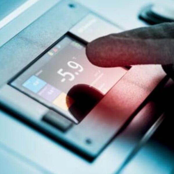 comp_Image_INS_Lauda_Mobifreeze_1200x1200_JPG comp_Image_INS_Lauda_Mobifreeze_1200x1200_JPG