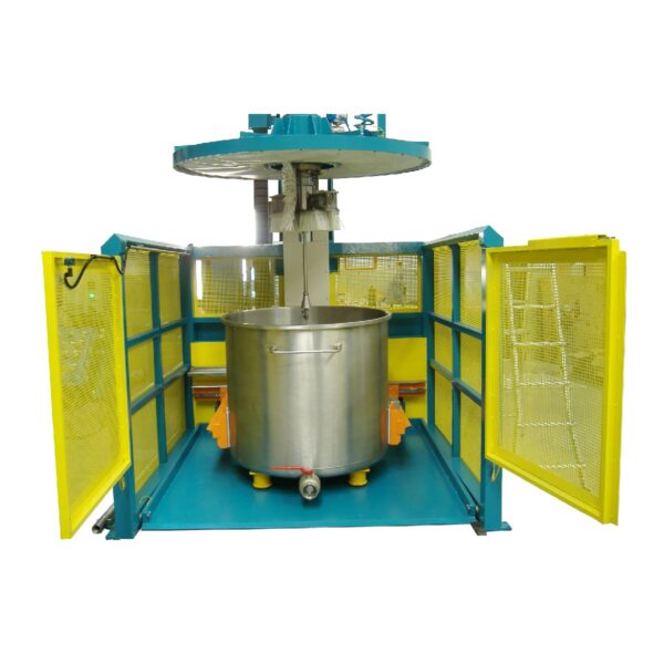 Automatic Brush Cleaning Machine for Large Tanks, and High-Pressure Cleaning for Small Tanks